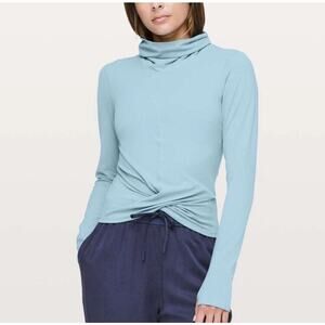 Lululemon Melodic Movement Top Womens 12 Long‎ Sleeve Funnel Neck Cascade Blue
